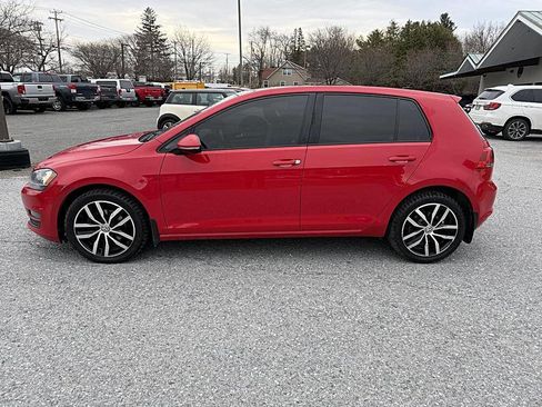 Used 2015 Volkswagen Golf SE w/ Lighting Package image 2