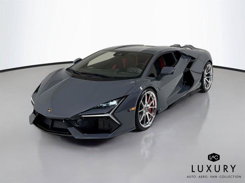 Used 2024 Lamborghini Revuelto AWD/4WD image 4