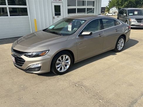 Used 2025 Chevrolet Malibu LT FWD image 20
