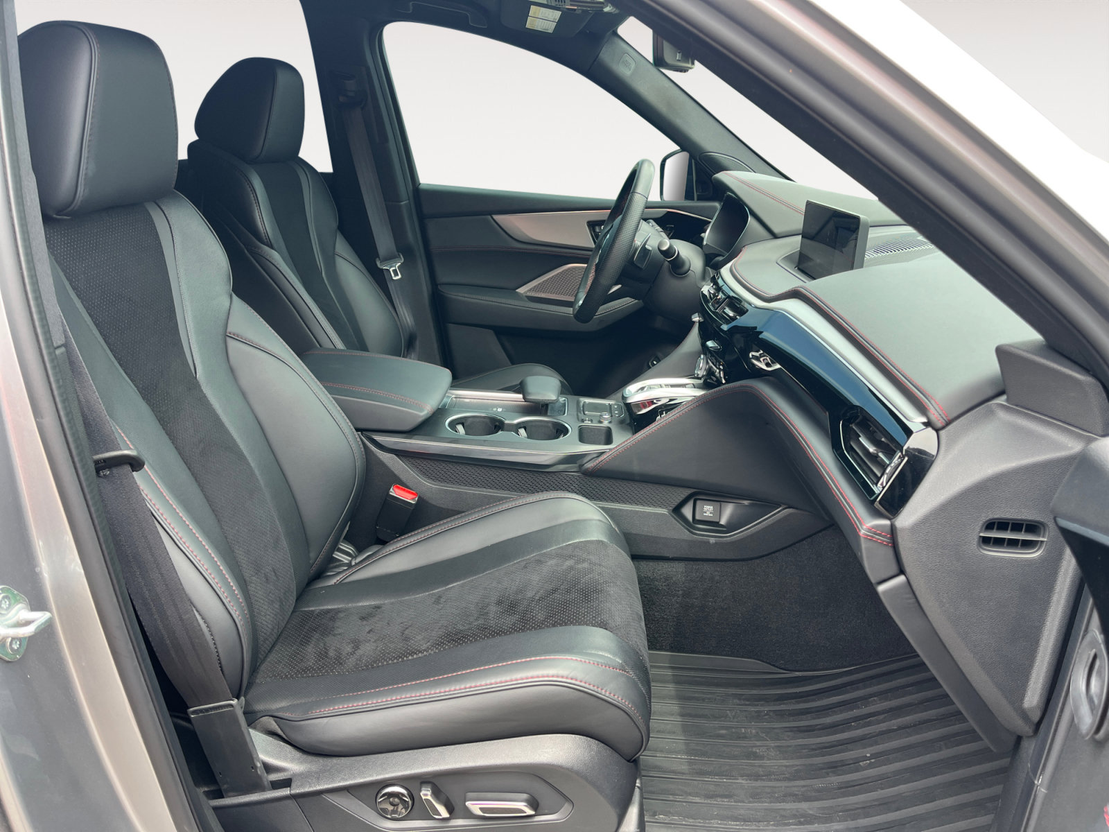 Used 2023 Acura MDX A-Spec AWD/4WD image 18