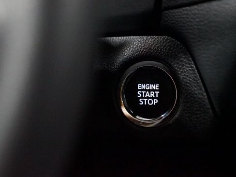 Certified 2023 Toyota RAV4 XLE FWD image 23