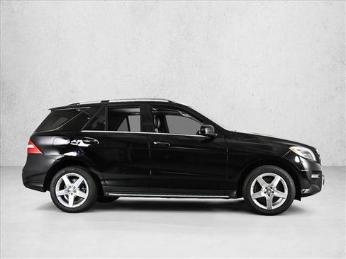 Used 2014 Mercedes-Benz ML 550 4MATIC image 4