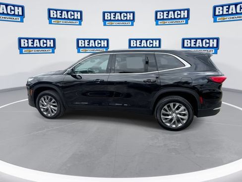 Used 2026 Buick Enclave Preferred FWD image 5