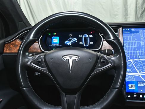 Used 2020 Tesla Model X Long Range AWD/4WD image 33
