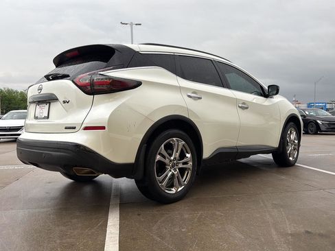 Used 2023 Nissan Murano SV w/ SV Midnight Edition Package FWD image 8