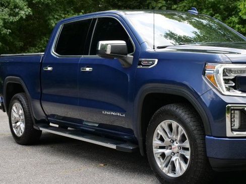 Used 2022 GMC Sierra 1500 Denali w/ Driver Alert Package II AWD/4WD image 49