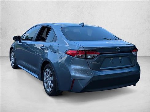 Used 2025 Toyota Corolla LE FWD image 8