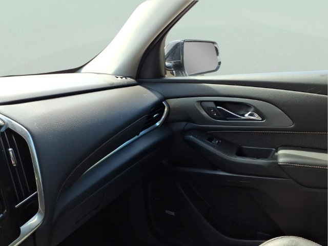 Used 2020 Chevrolet Traverse Premier w/ Redline Edition FWD image 29
