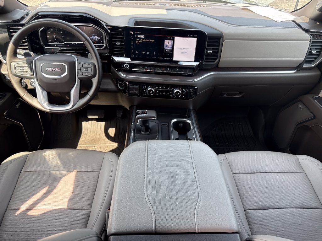 Certified 2024 GMC Sierra 1500 SLT w/ SLT Convenience Package AWD/4WD image 9