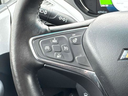 Used 2020 Chevrolet Bolt LT FWD image 8