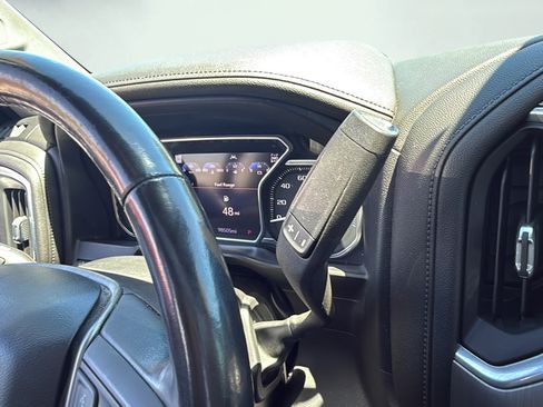 Used 2019 GMC Sierra 1500 Denali w/ Denali Ultimate Package AWD/4WD image 31