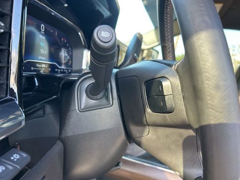 Used 2025 Chevrolet Silverado 3500 High Country w/ High Country Premium Package image 40