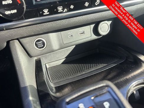 Used 2022 Nissan Rogue SV image 27