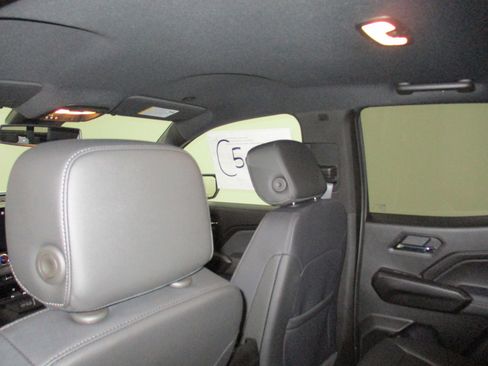 New 2026 GMC Canyon Elevation w/ Convenience Package image 22