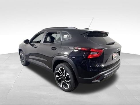 New 2026 Chevrolet Trax RS FWD image 7