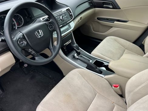 Used 2015 Honda Accord EX image 9