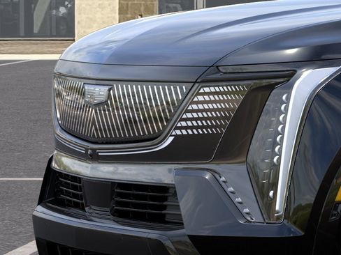 New 2026 Cadillac Escalade IQ Sport 2 w/ LPO, ONYX Package AWD/4WD image 13