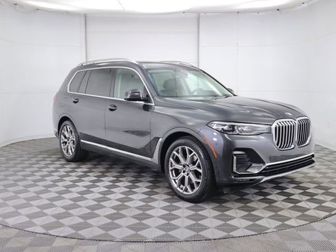 Used 2021 BMW X7 xDrive40i image 3