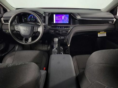 Used 2026 Toyota Camry LE w/ Convenience Package FWD image 25