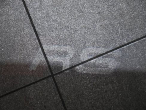 Used 2024 Audi RS Q8 w/ Black Optic Package image 30