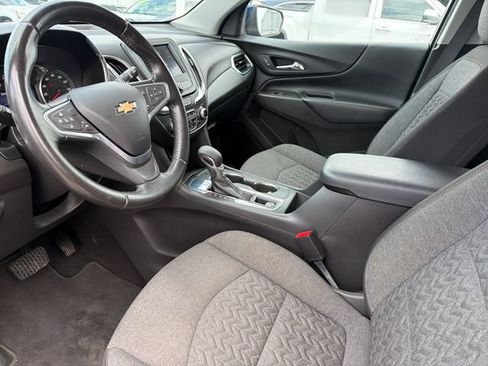 Used 2022 Chevrolet Equinox LT FWD image 18