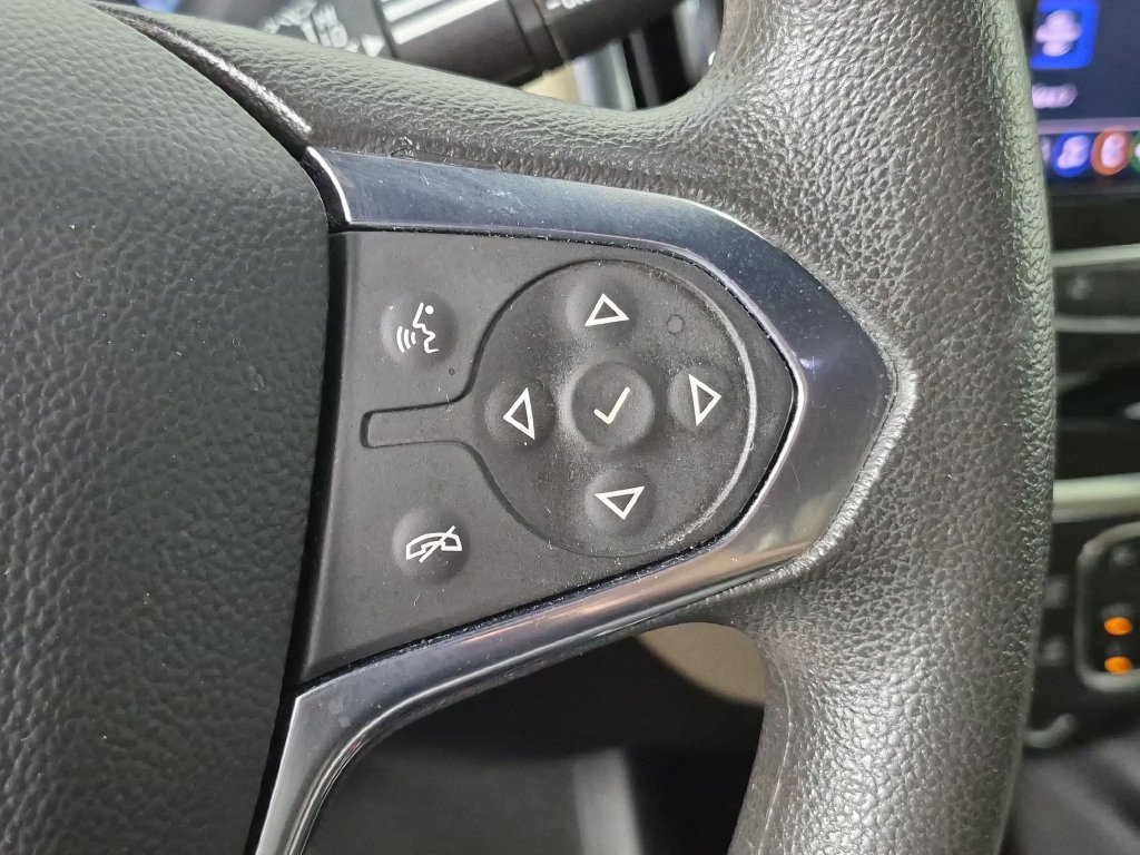 Certified 2023 Chevrolet Traverse LS FWD image 20