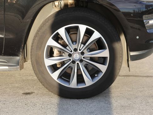 Used 2016 Mercedes-Benz GL 450 4MATIC image 11