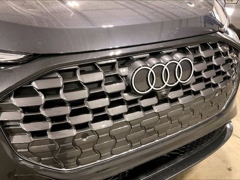 Certified 2025 Audi Q5 Premium Plus w/ Premium Plus AWD/4WD image 30