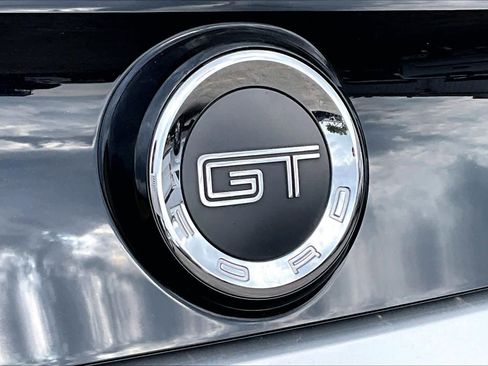 Used 2013 Ford Mustang GT image 30