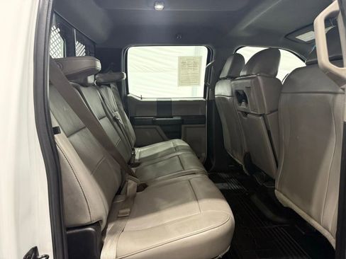Used 2018 Ford F550 4x4 Crew Cab Super Duty image 25
