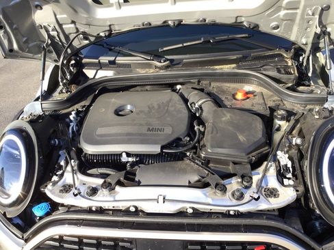 Certified 2025 MINI Cooper S image 16