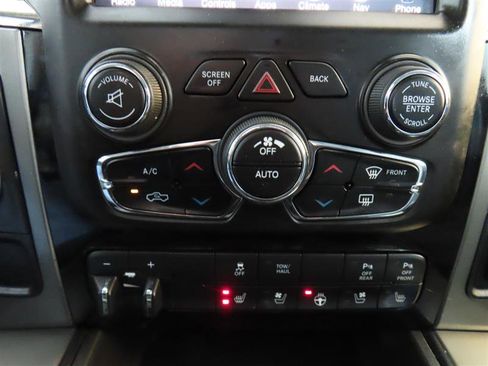 Used 2014 RAM 1500 Sport image 26