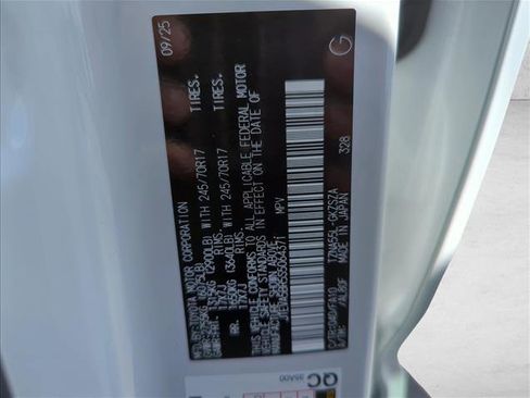 New 2025 Toyota 4Runner SR5 image 29