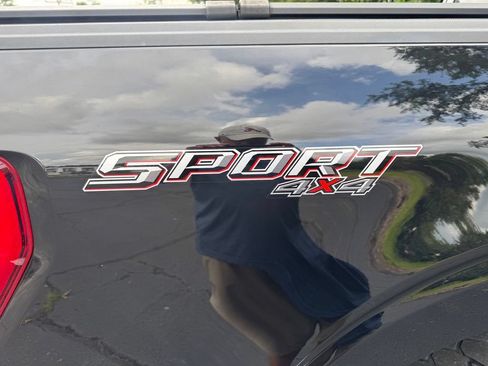 Used 2021 Ford F150 Lariat w/ Equipment Group 502A High AWD/4WD image 8