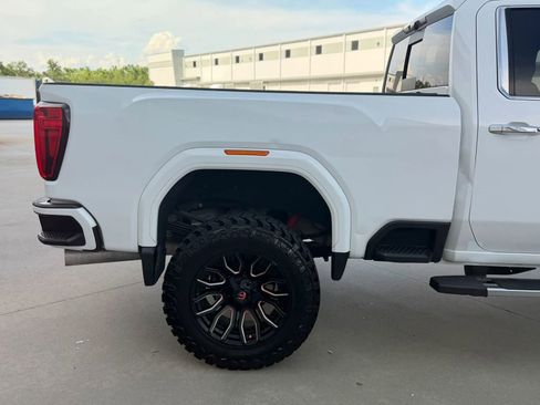 Used 2020 GMC Sierra 3500 Denali w/ Denali Ultimate Package AWD/4WD image 8