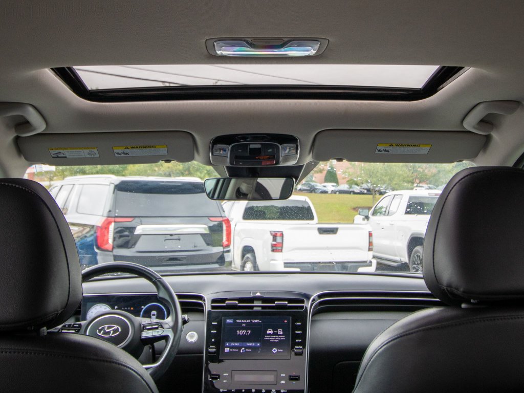 Used 2023 Hyundai Tucson SEL w/ Convenience Package FWD image 15