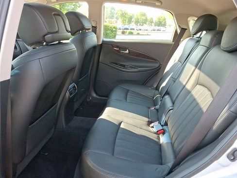 Used 2017 INFINITI QX50 2WD w/ Deluxe Touring Package image 12
