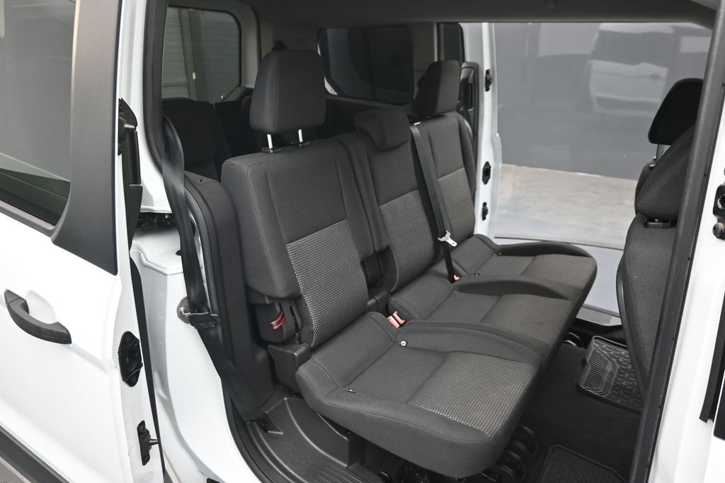 Used 2018 Ford Transit Connect XL FWD image 29