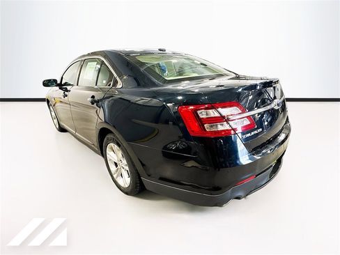 Used 2014 Ford Taurus SEL w/ Equipment Group 201A image 7