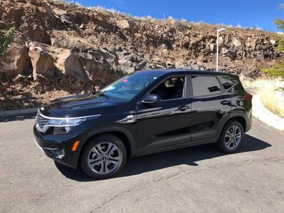 Certified 2023 Kia Seltos LX