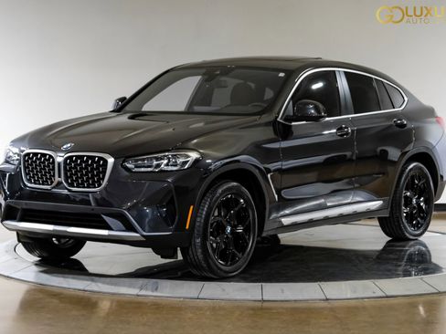 Used 2025 BMW X4 xDrive30i image 8