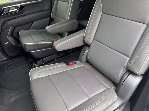 New 2026 Chevrolet Tahoe Premier w/ Sun And Tow Package RWD image 34