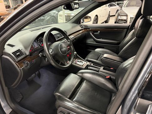 Used 2005 Audi S4 Avant image 10