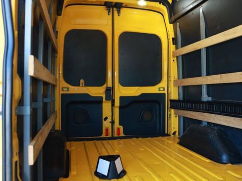 Used 2018 Ford Transit 250 148 High Roof image 25