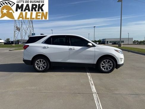 Used 2018 Chevrolet Equinox LT FWD image 6