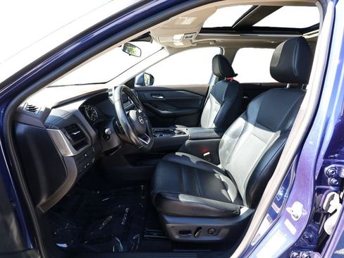 Used 2023 Nissan Rogue SV w/ SV Premium B Package AWD/4WD image 13