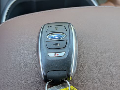 Certified 2022 Subaru Outback Touring XT AWD/4WD image 38