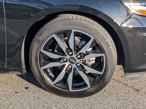 Used 2022 Chevrolet Malibu RS image 9