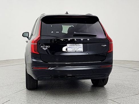 New 2026 Volvo XC90 T8 Ultra w/ Protection Package AWD/4WD image 6