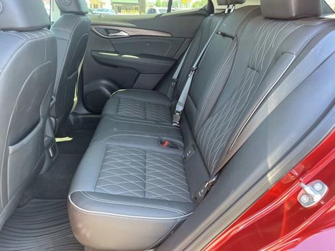Used 2023 Buick Envision Avenir AWD/4WD image 19